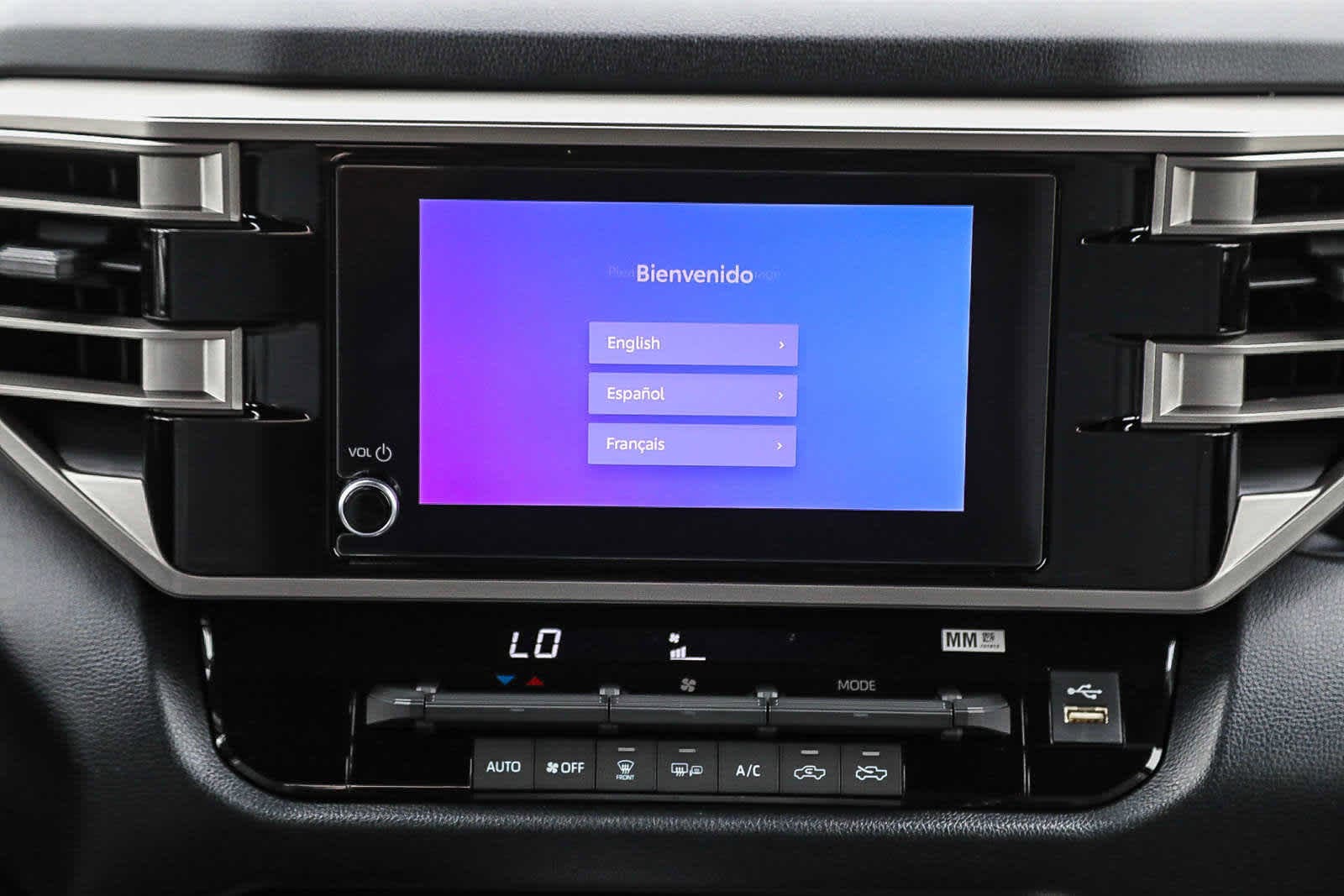 Thumbnail: 2025 Toyota Tundra - 16