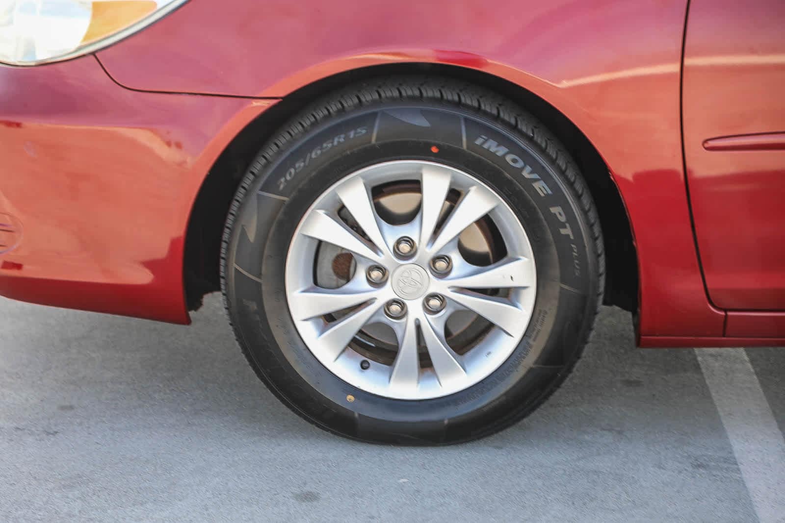 Thumbnail: 2004 Toyota Camry - 10