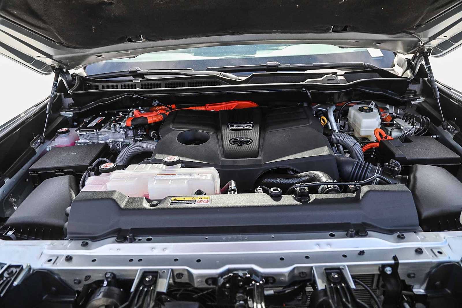 2025 Toyota Sequoia SR5 - Photo 26