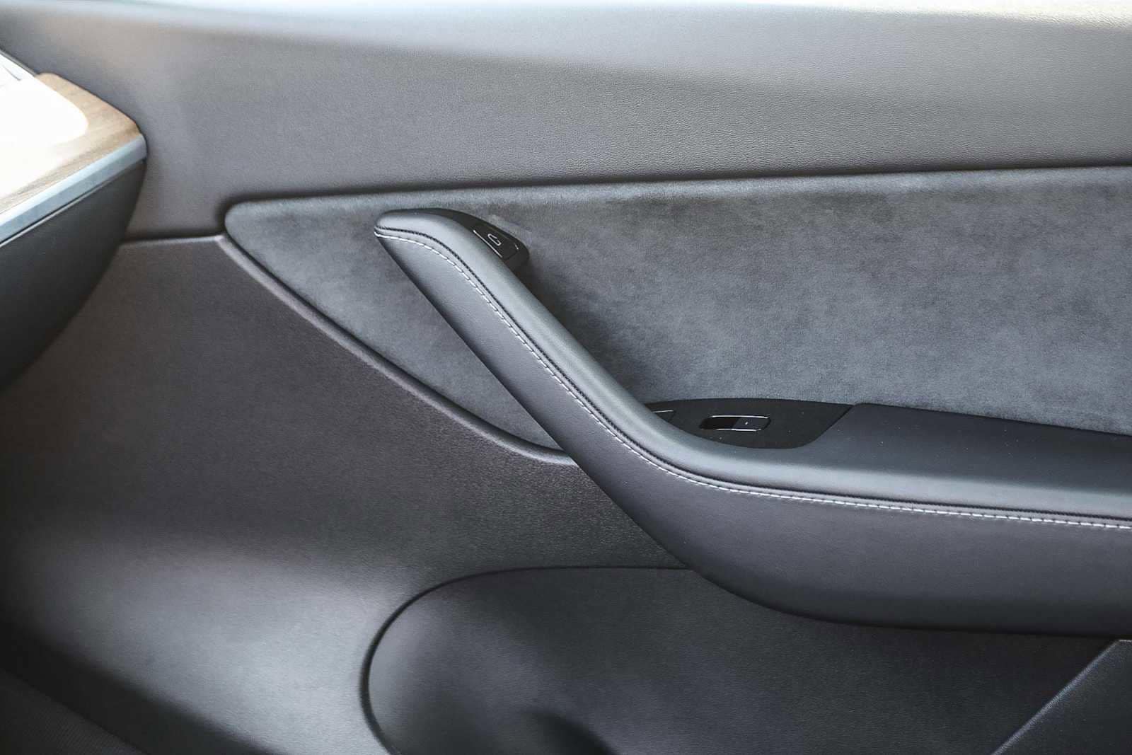 Thumbnail: 2021 Tesla Model Y - 20