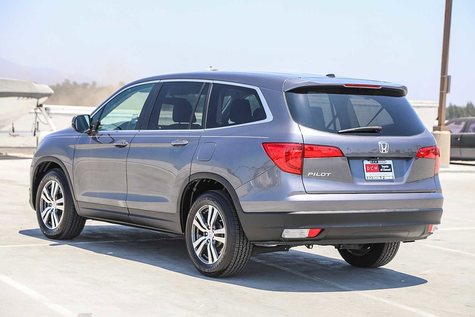 Thumbnail: 2016 Honda Pilot - 6