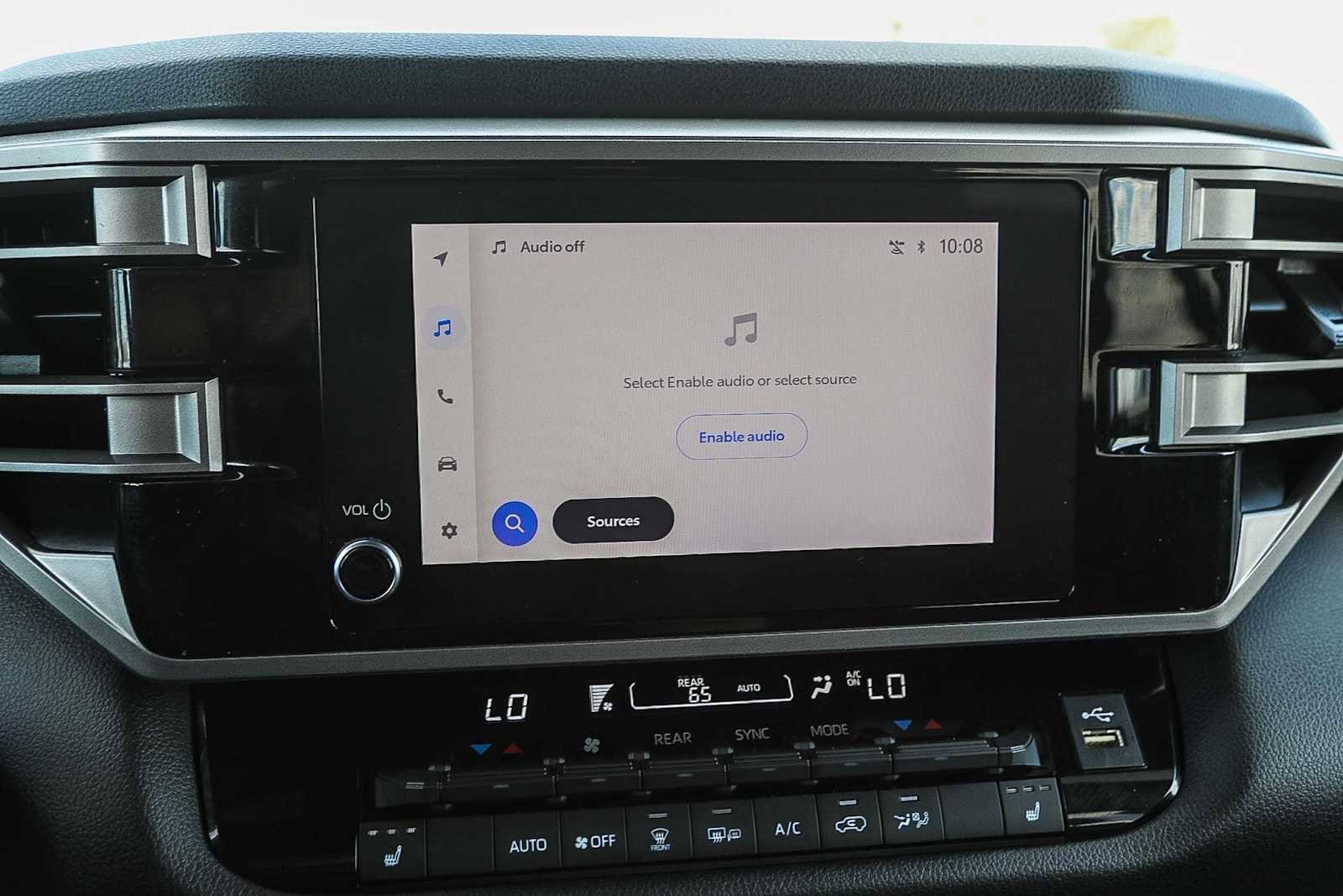 2025 Toyota Sequoia SR5 - Photo 24