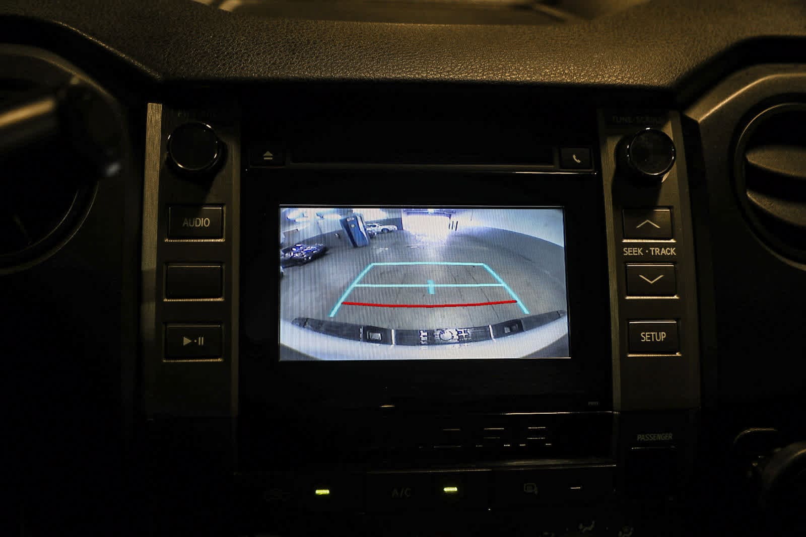 Thumbnail: 2017 Toyota Tundra - 20