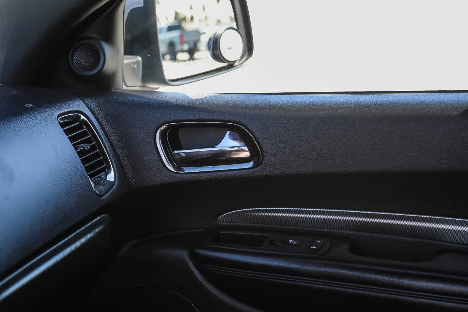 Thumbnail: 2020 Dodge Durango - 21