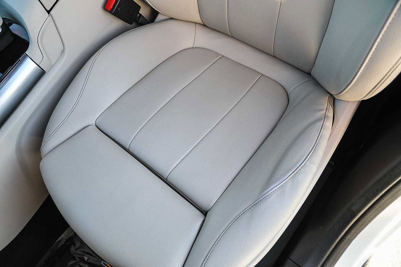 Thumbnail: 2021 Mercedes-Benz GLA - 23