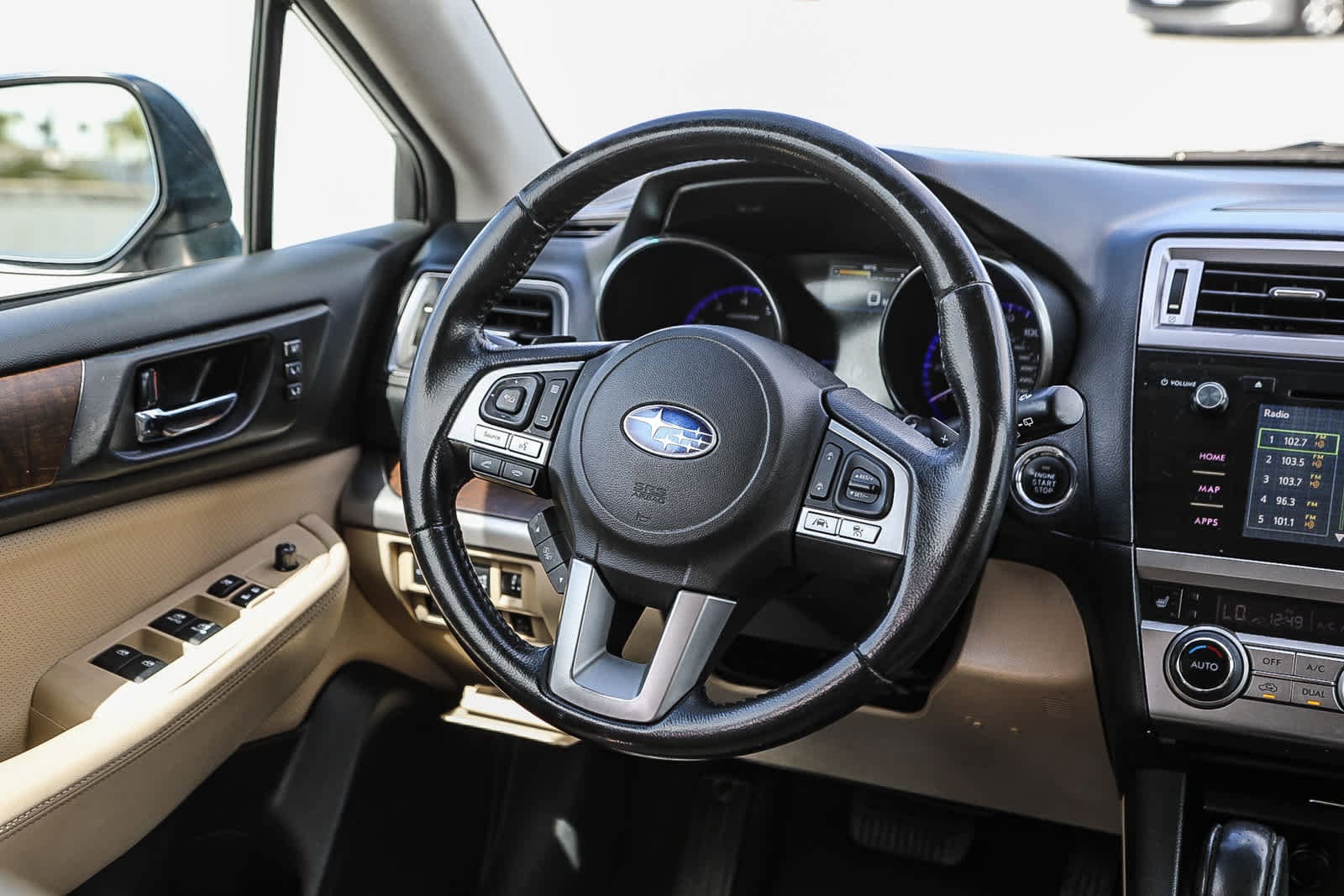 Thumbnail: 2017 Subaru Outback - 15