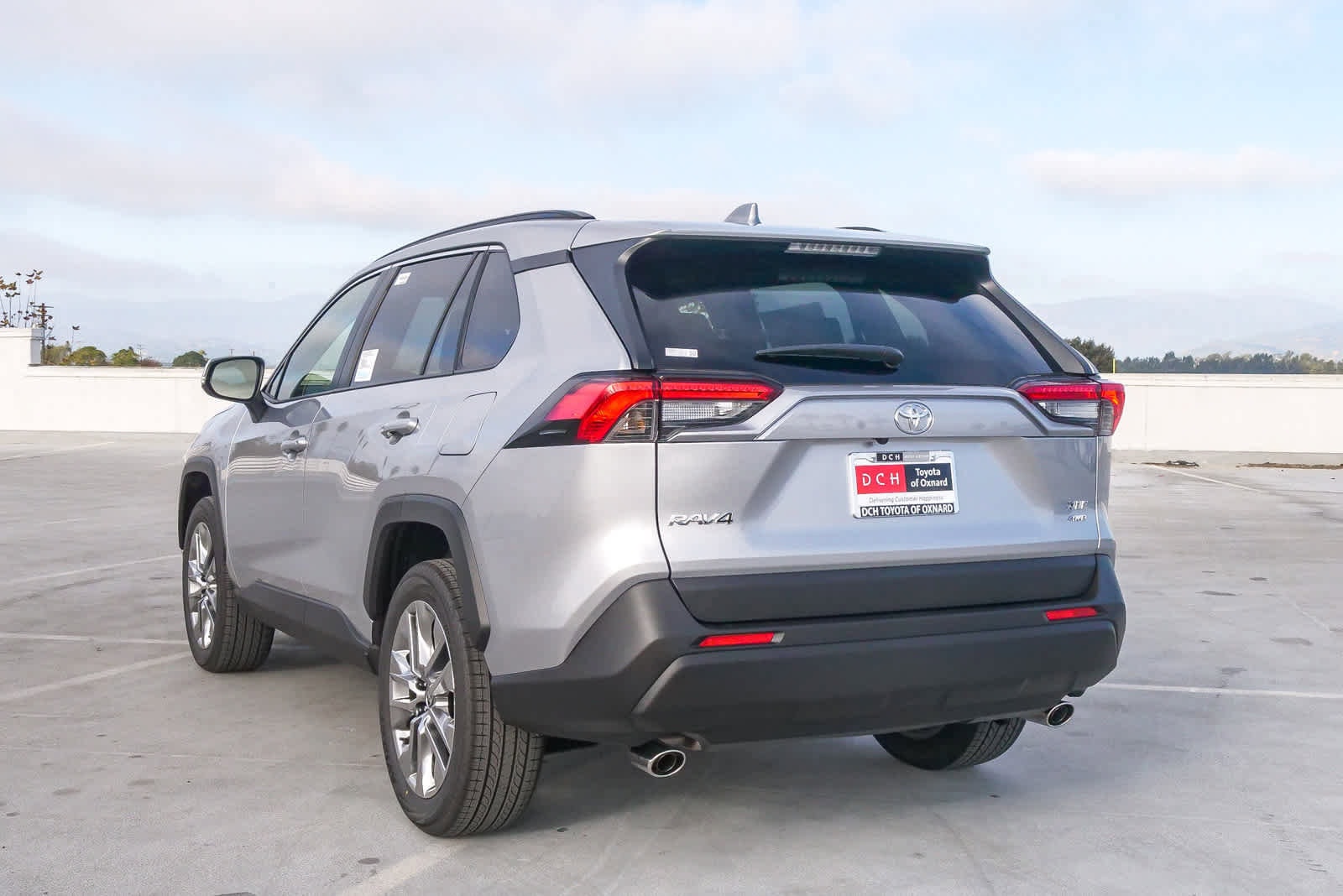 Thumbnail: 2025 Toyota RAV4 - 8