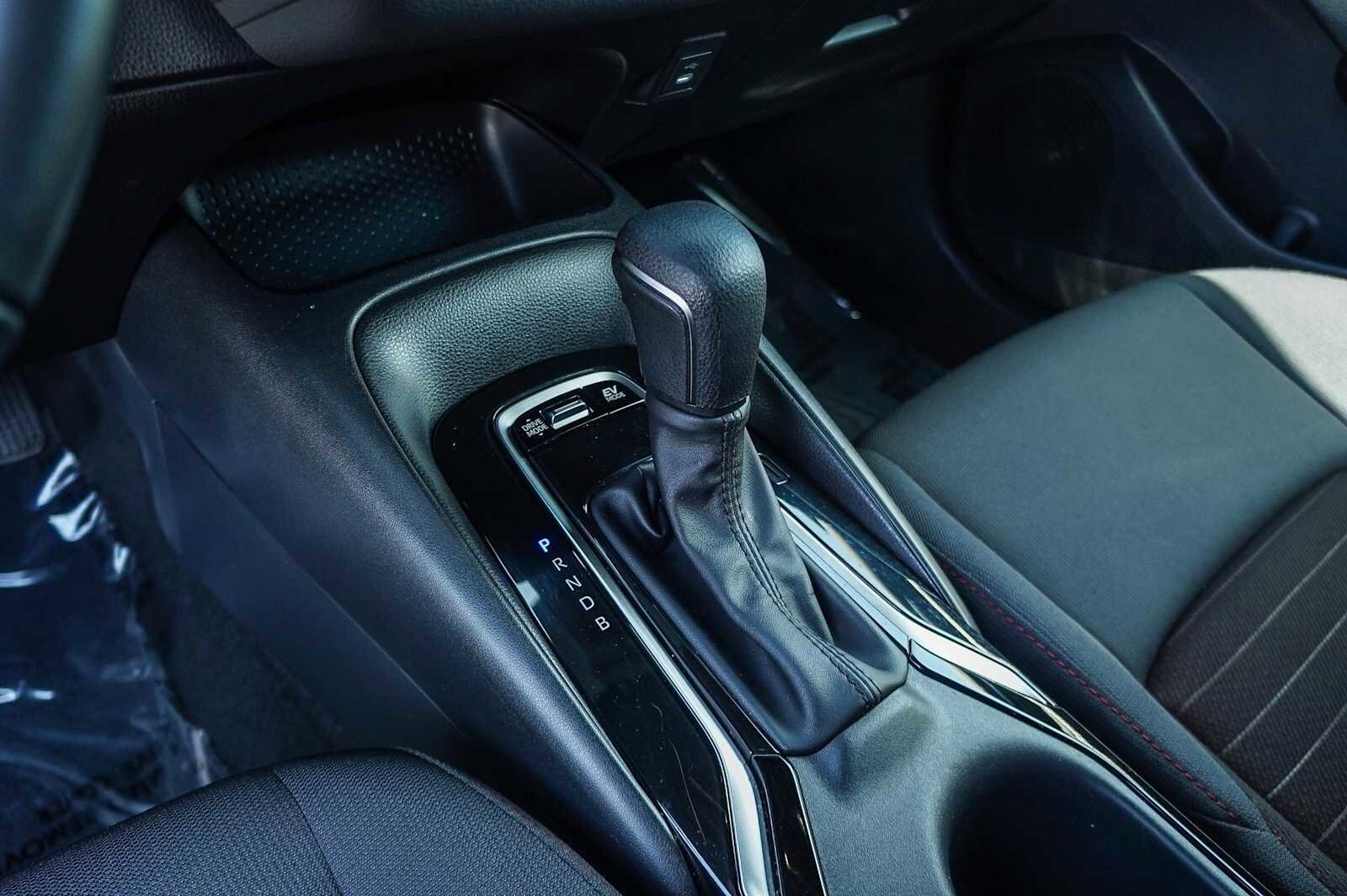 2024 Toyota Corolla SE 22