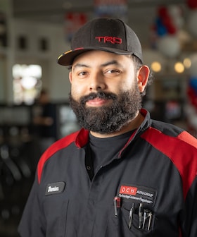 Staff member Damian Mateos from ID_e3c4ce76af81