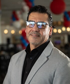 Staff member Andres Santander from ID_e5c1c72a9d65