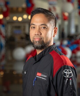 Staff member Ray Marcelo from ID_e3c4ce76af81