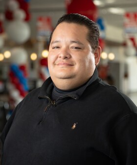 Staff member Christian Rodriguez from ID_be36c1ab3752