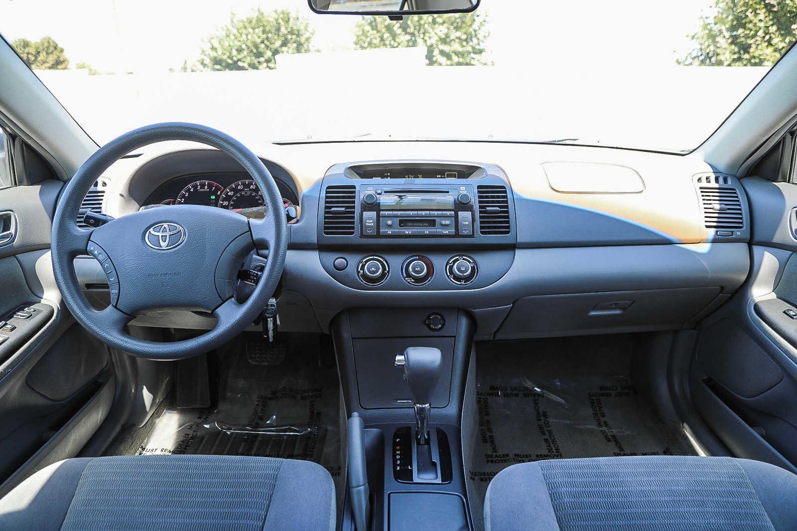 Used 2006 Toyota Camry LE with VIN 4T1BE32K16U652925 for sale in Oxnard, CA