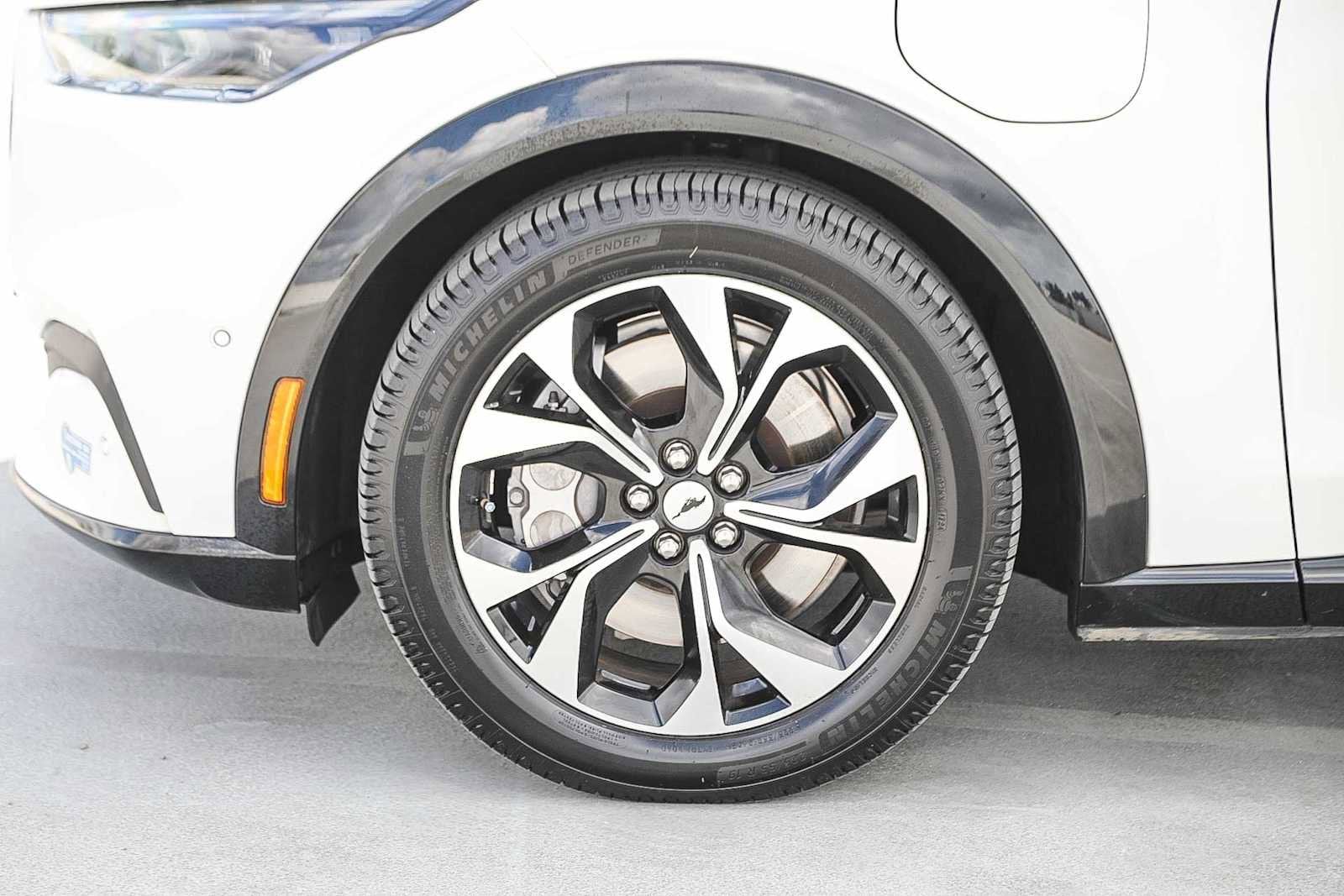 Thumbnail: 2021 Ford Mustang Mach-E - 10