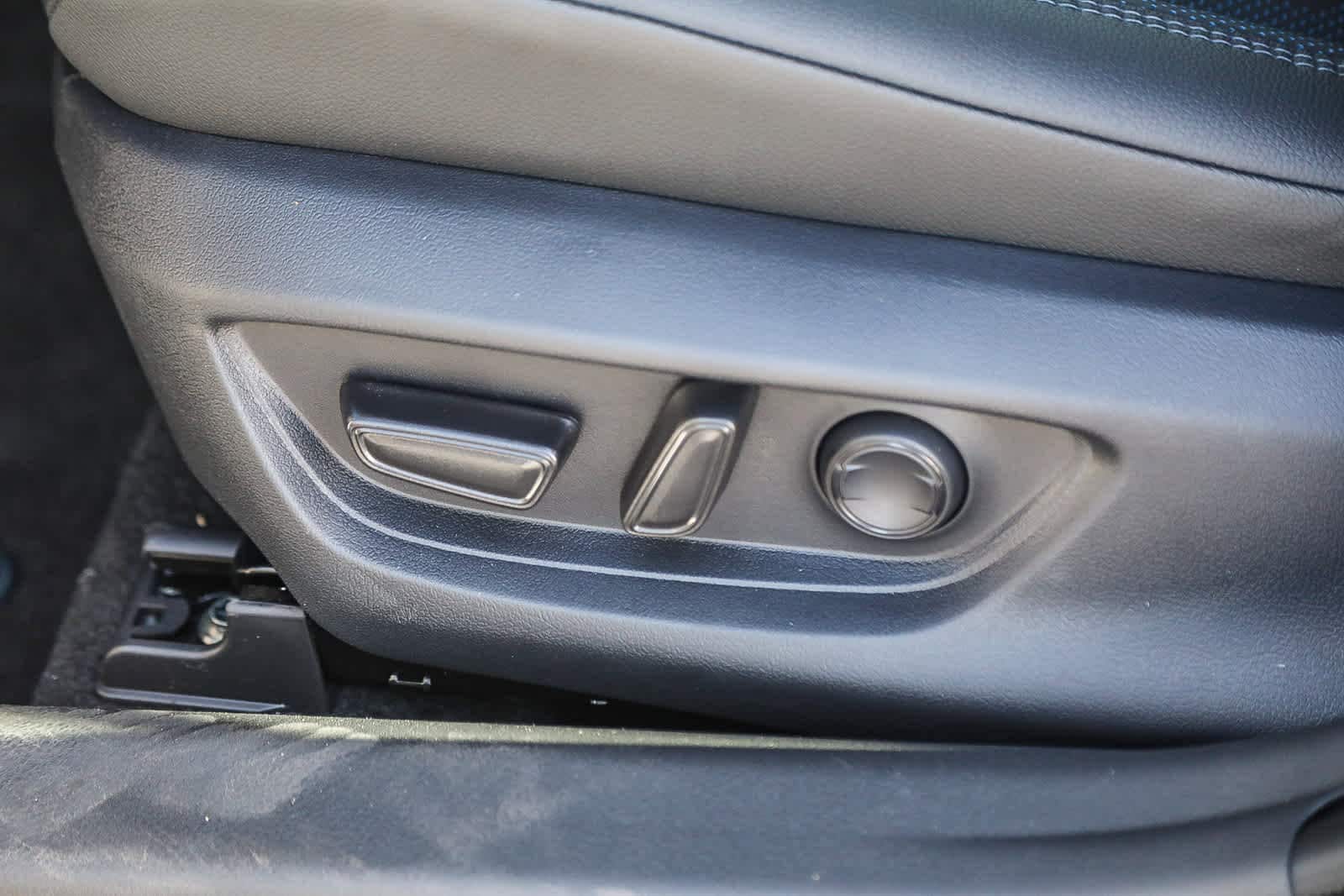 Thumbnail: 2026 Toyota Camry - 21