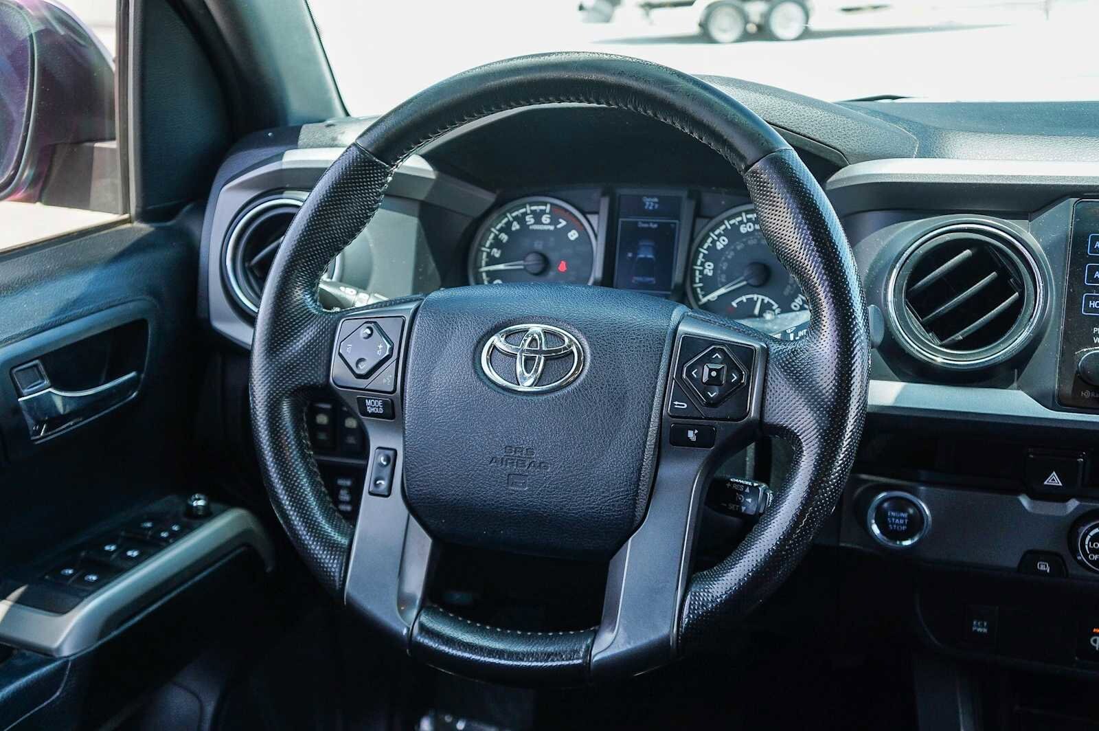 2016 Toyota Tacoma TRD Off-Road 15