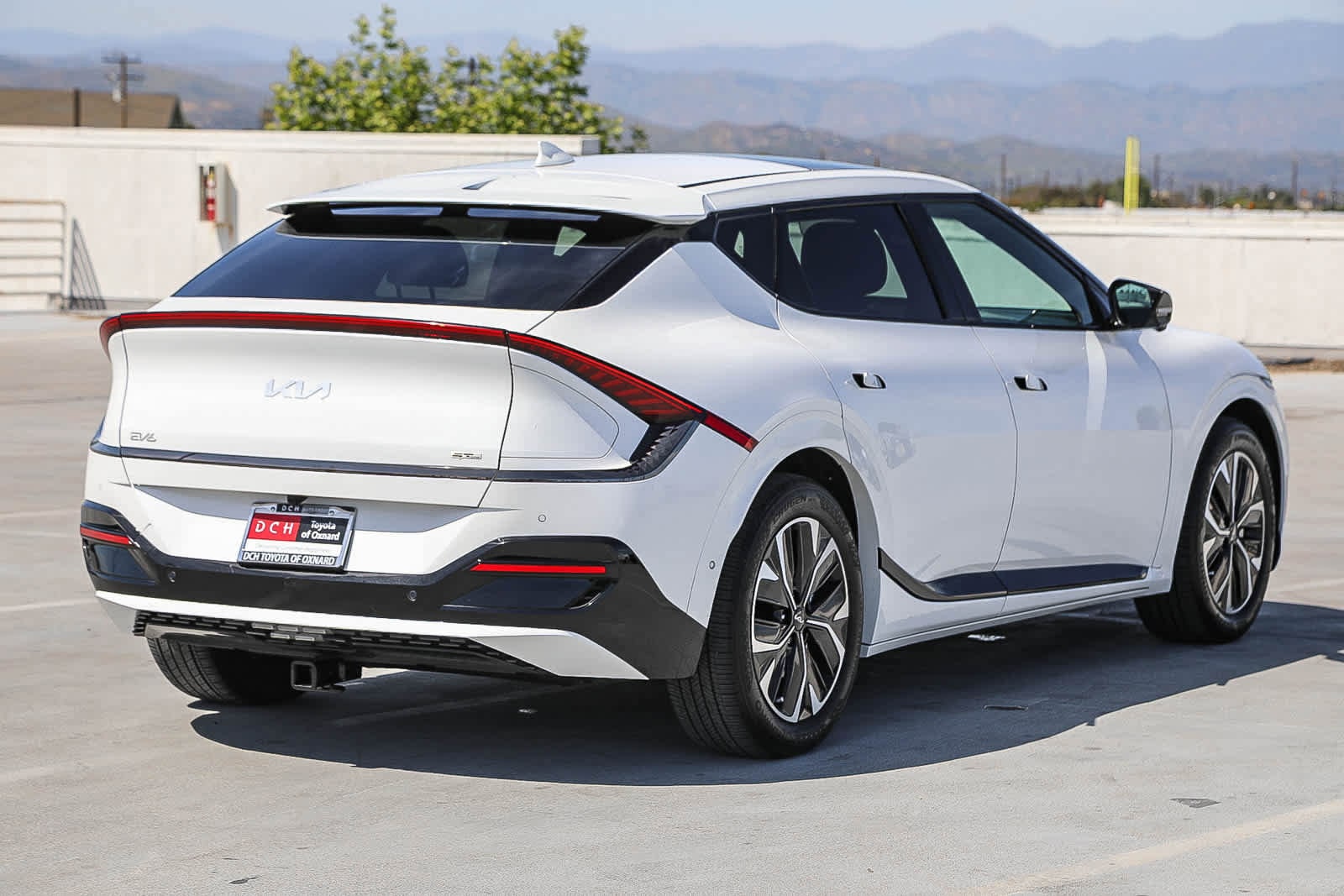 Thumbnail: 2024 Kia EV6 - 5