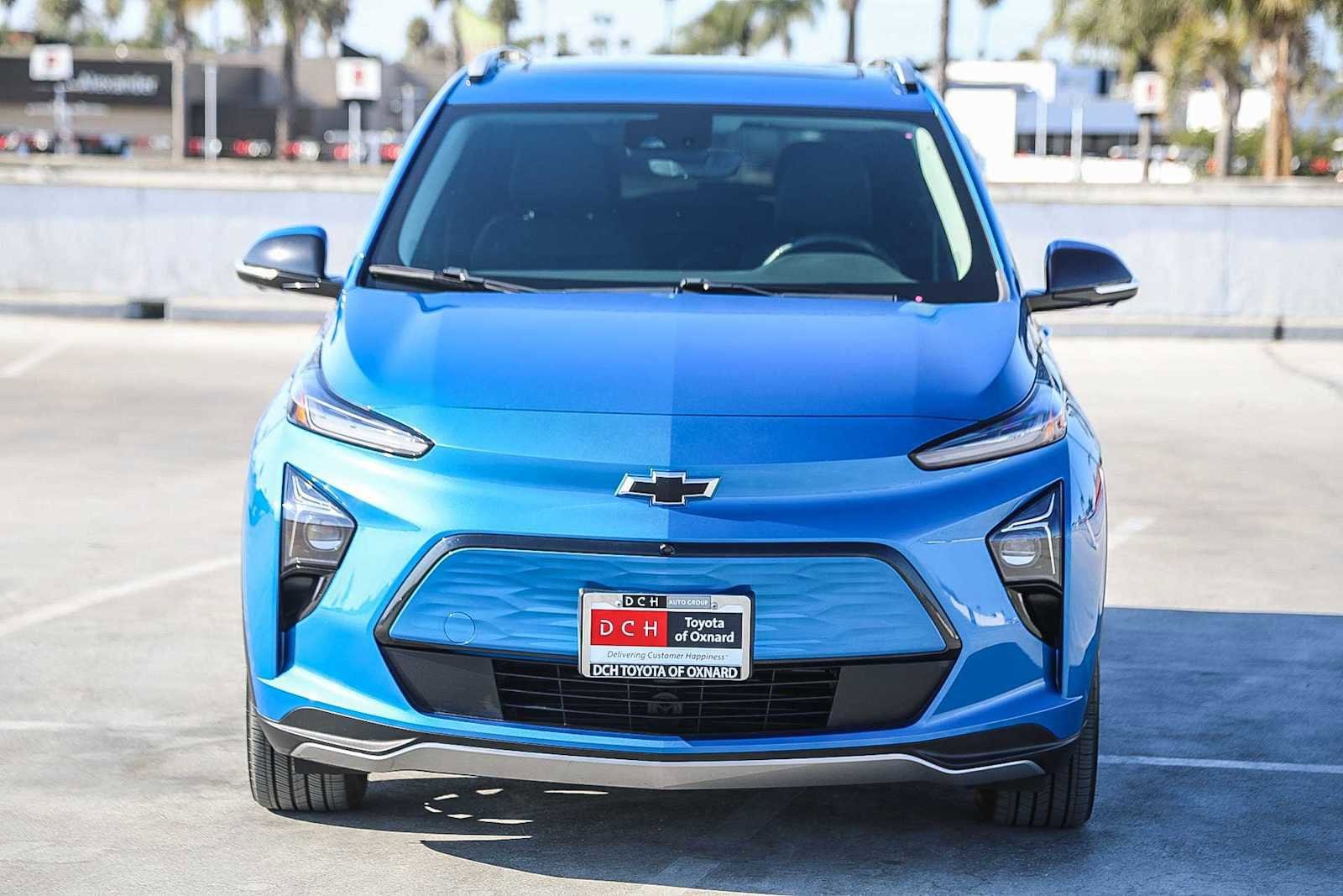 Thumbnail: 2023 Chevrolet Bolt EUV - 2