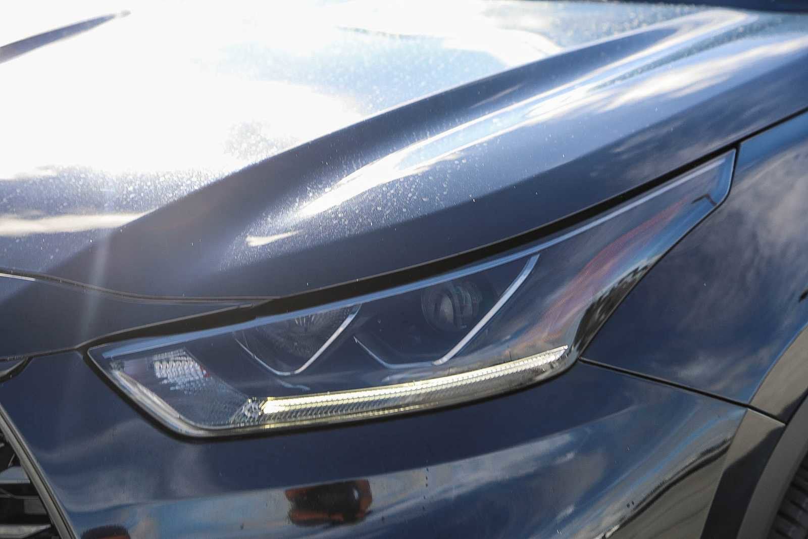 Thumbnail: 2021 Toyota Highlander - 8