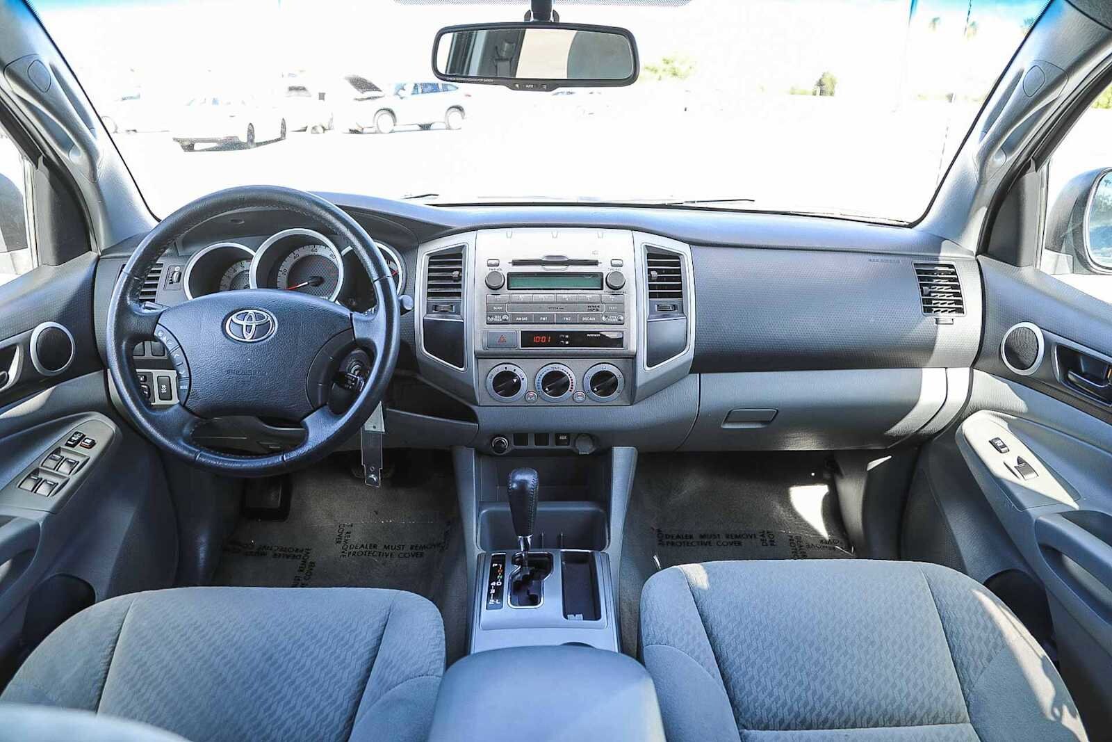 Thumbnail: 2011 Toyota Tacoma - 12