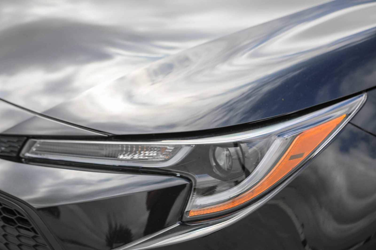 2022 Toyota Corolla LE 8
