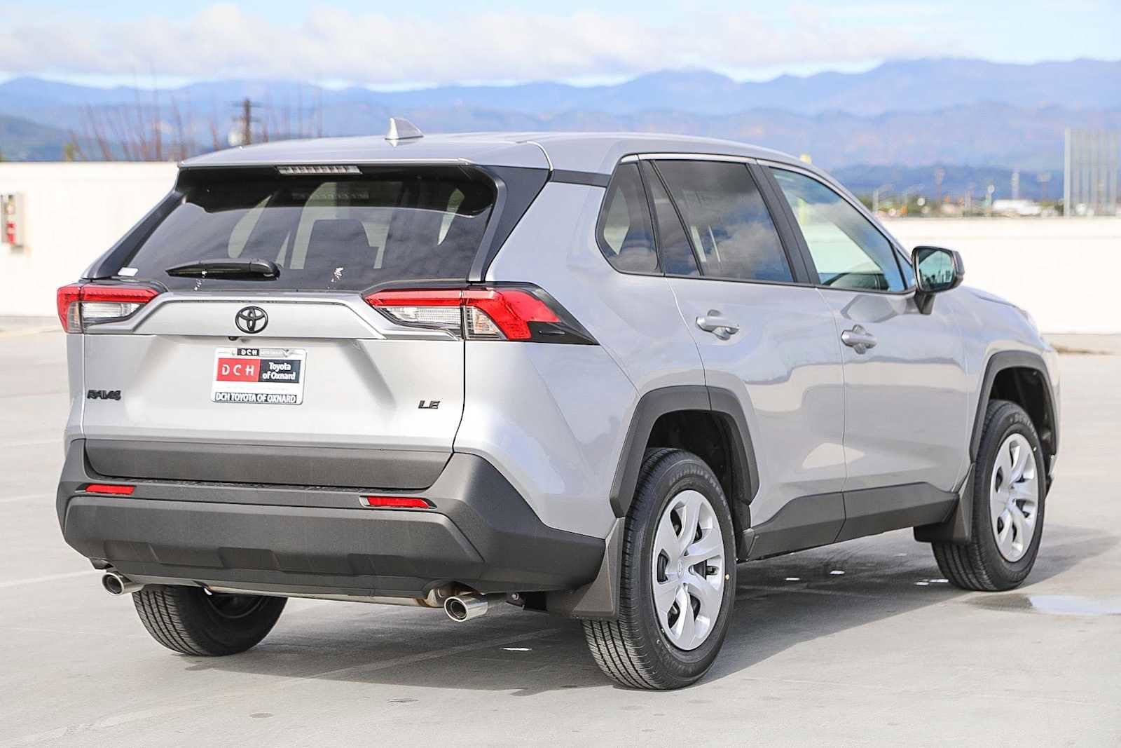 Thumbnail: 2025 Toyota RAV4 - 5