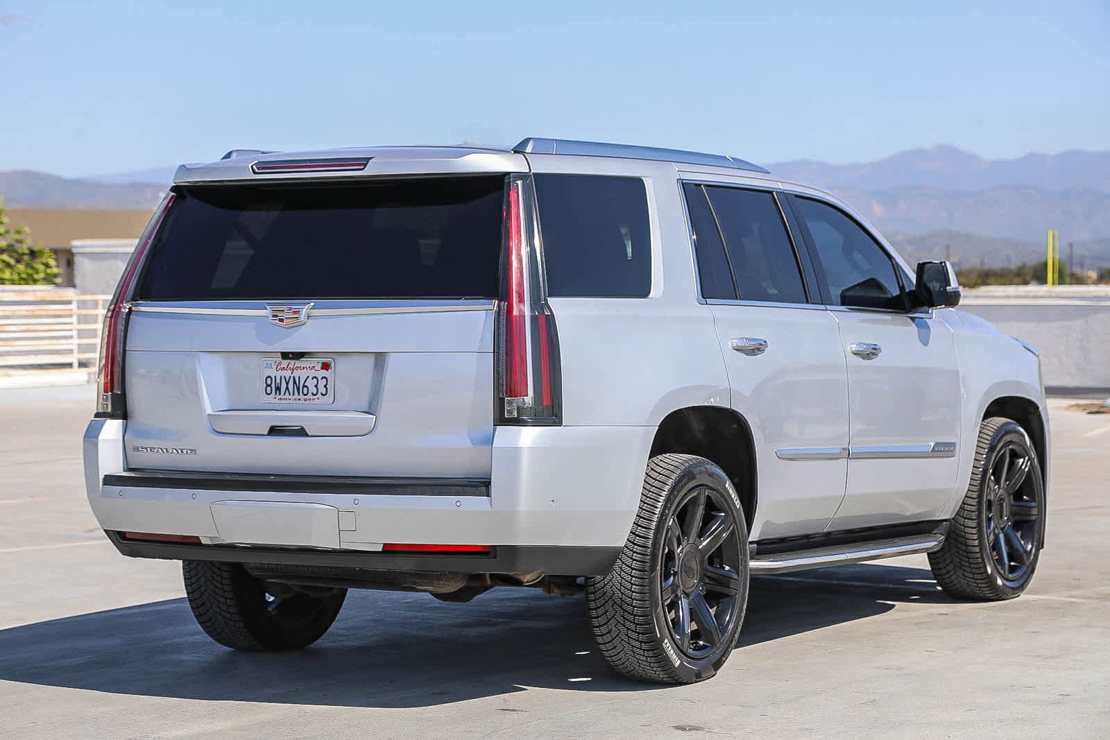 Thumbnail: 2020 Cadillac Escalade - 5