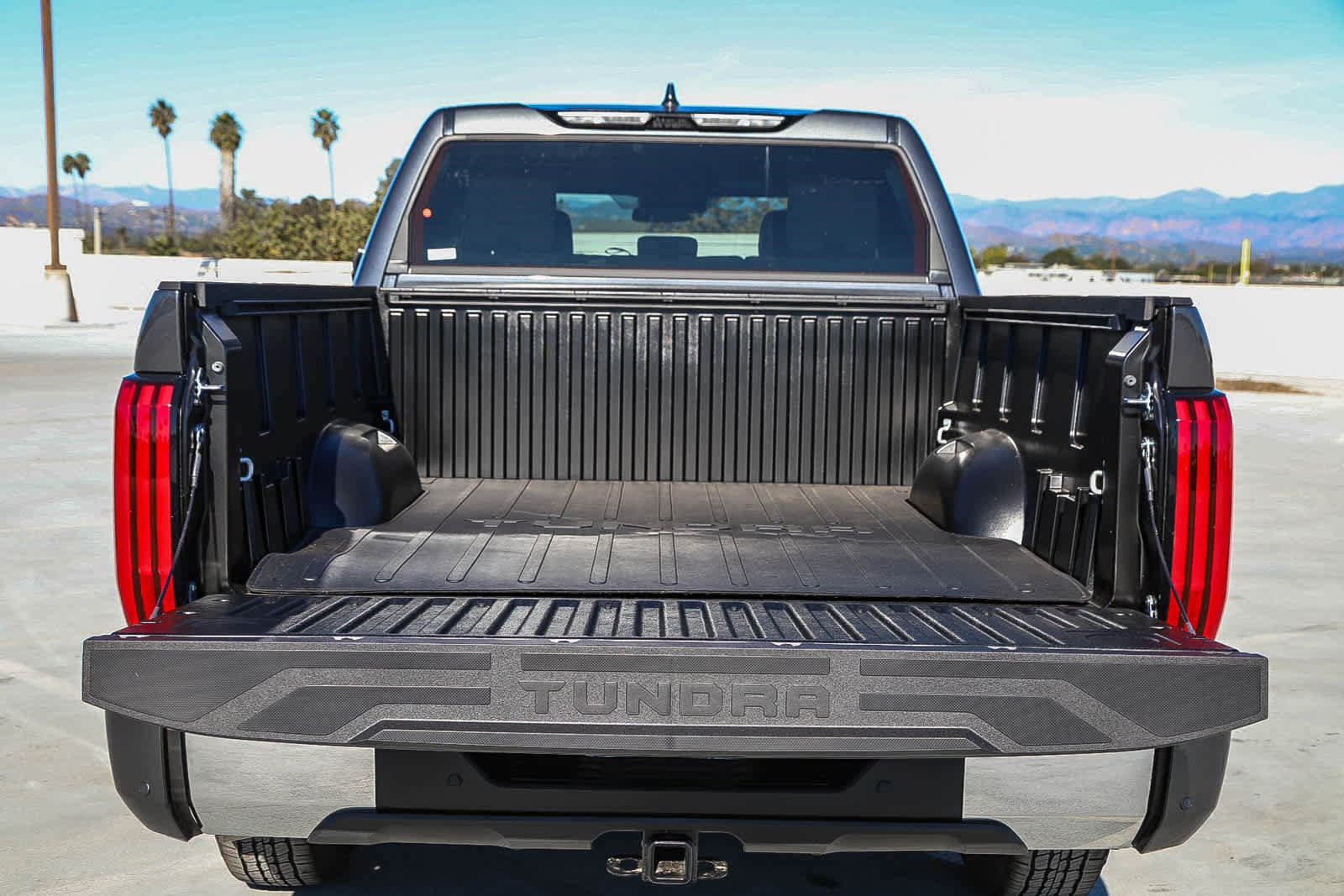 Thumbnail: 2026 Toyota Tundra - 12