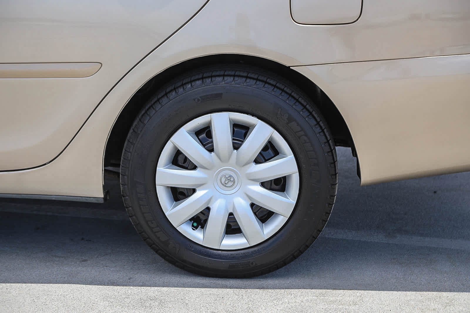 Thumbnail: 2006 Toyota Camry - 11