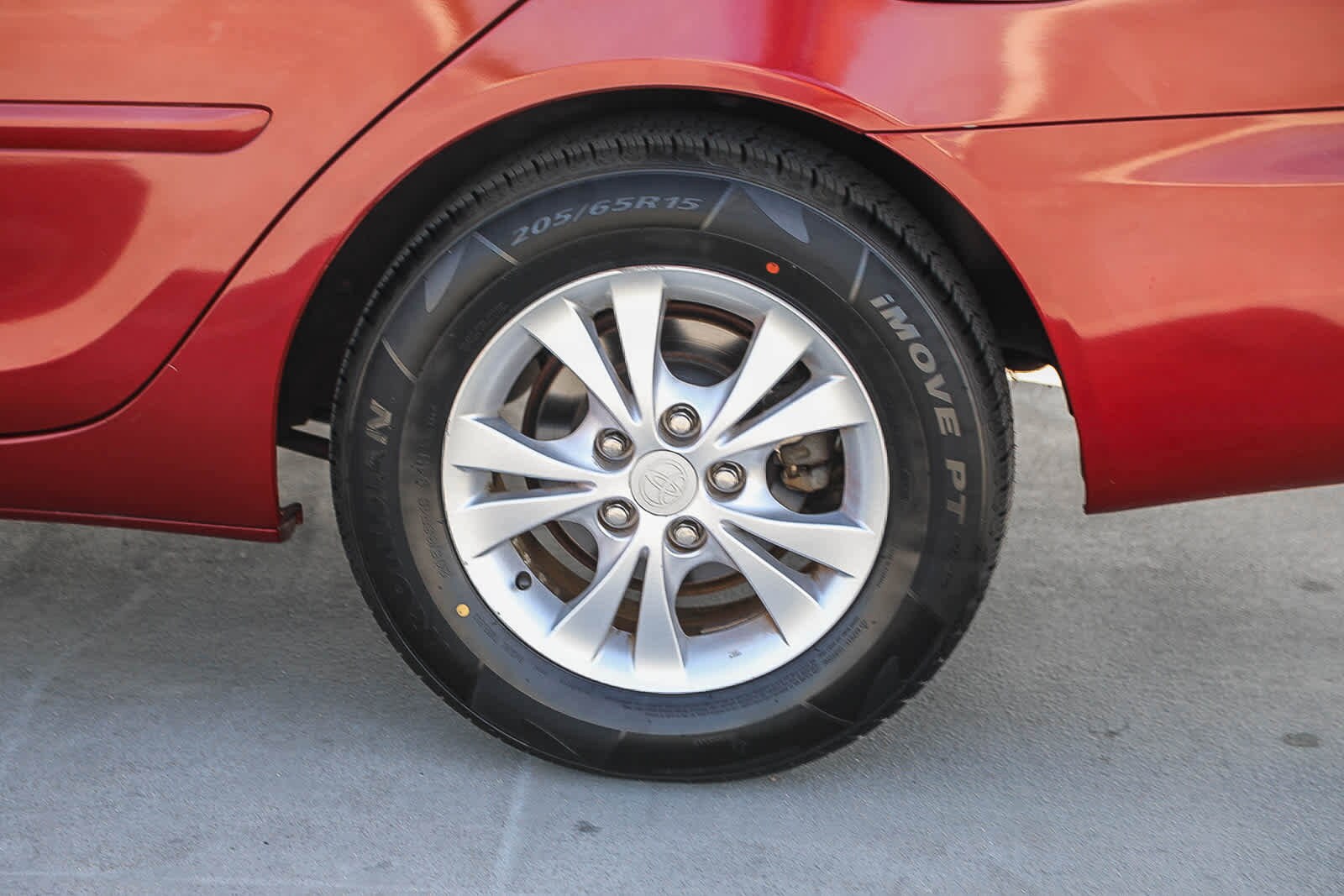 Thumbnail: 2004 Toyota Camry - 11