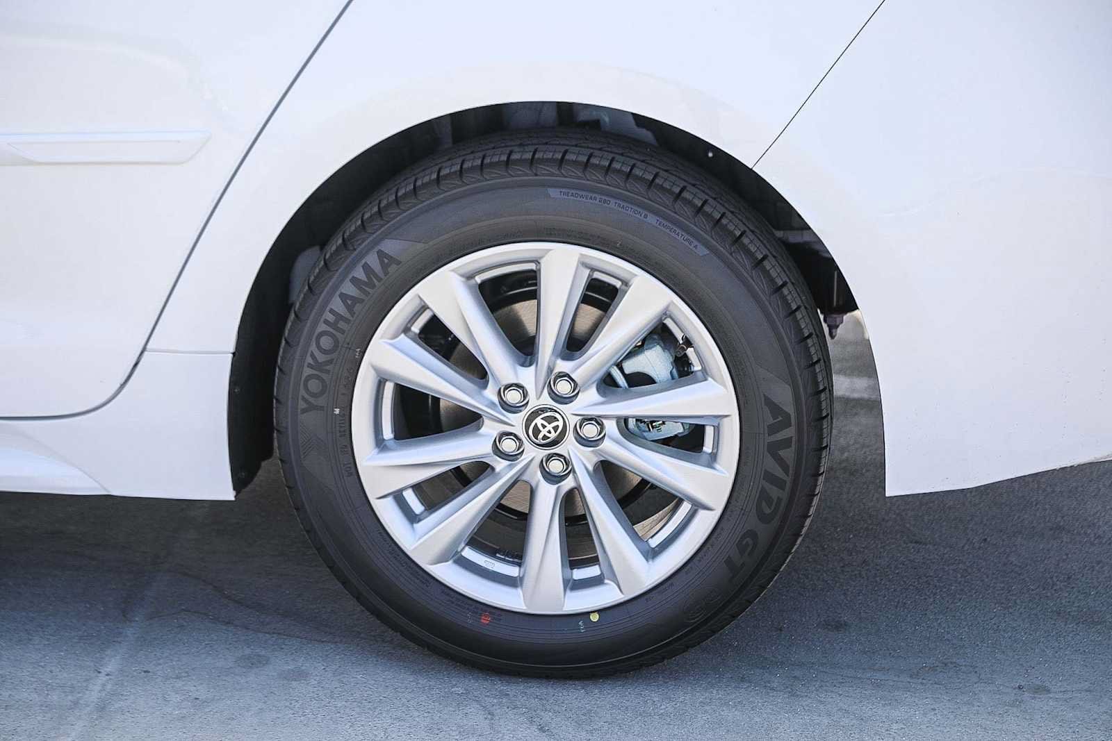 Thumbnail: 2026 Toyota Corolla - 11