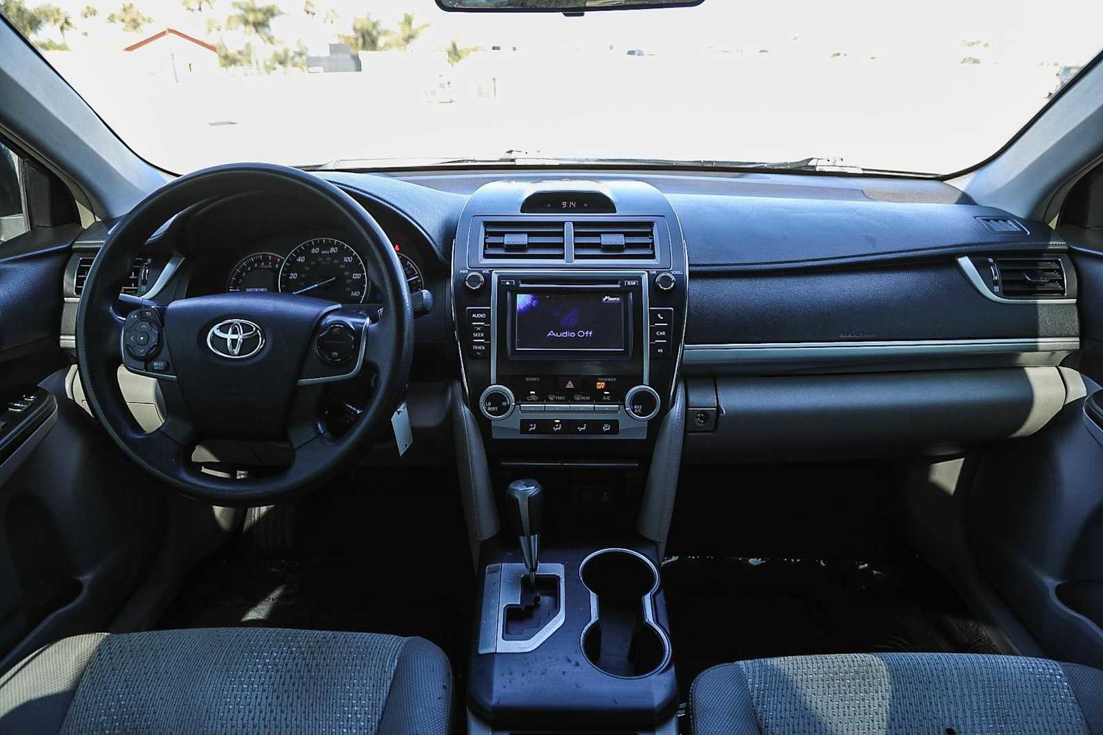 Thumbnail: 2012 Toyota Camry - 11