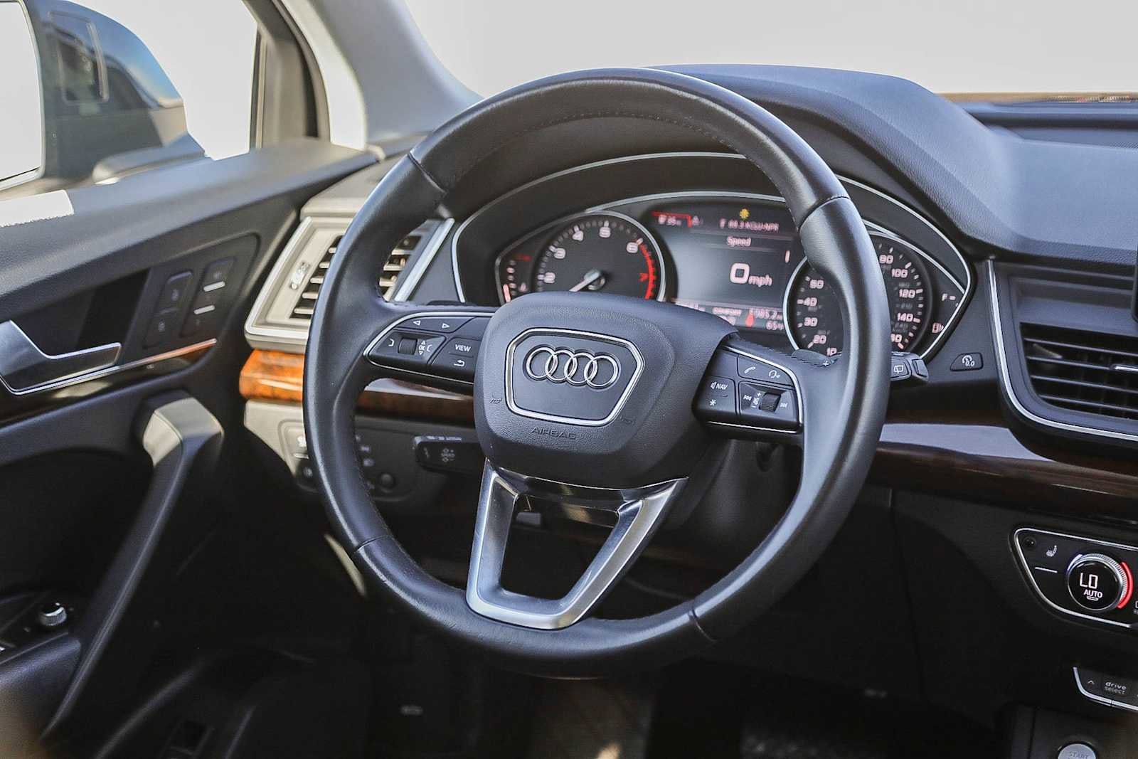 Thumbnail: 2020 Audi Q5 - 14