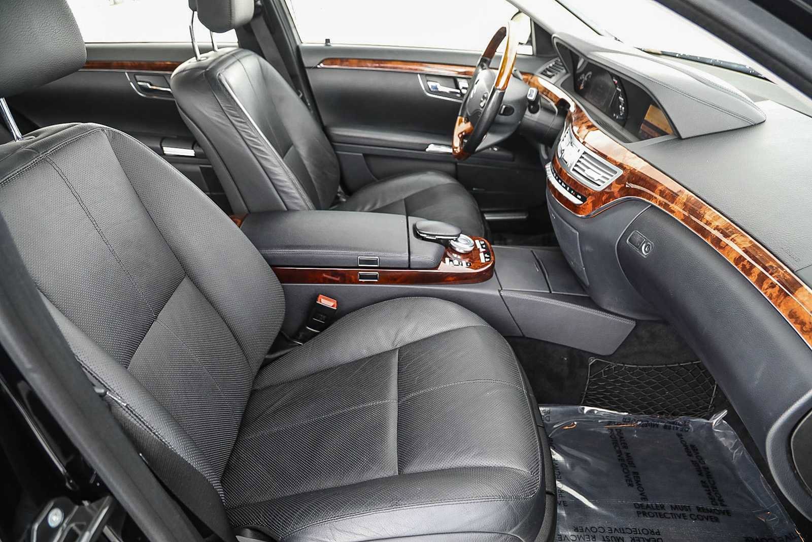 Thumbnail: 2008 Mercedes-Benz S-Class - 16