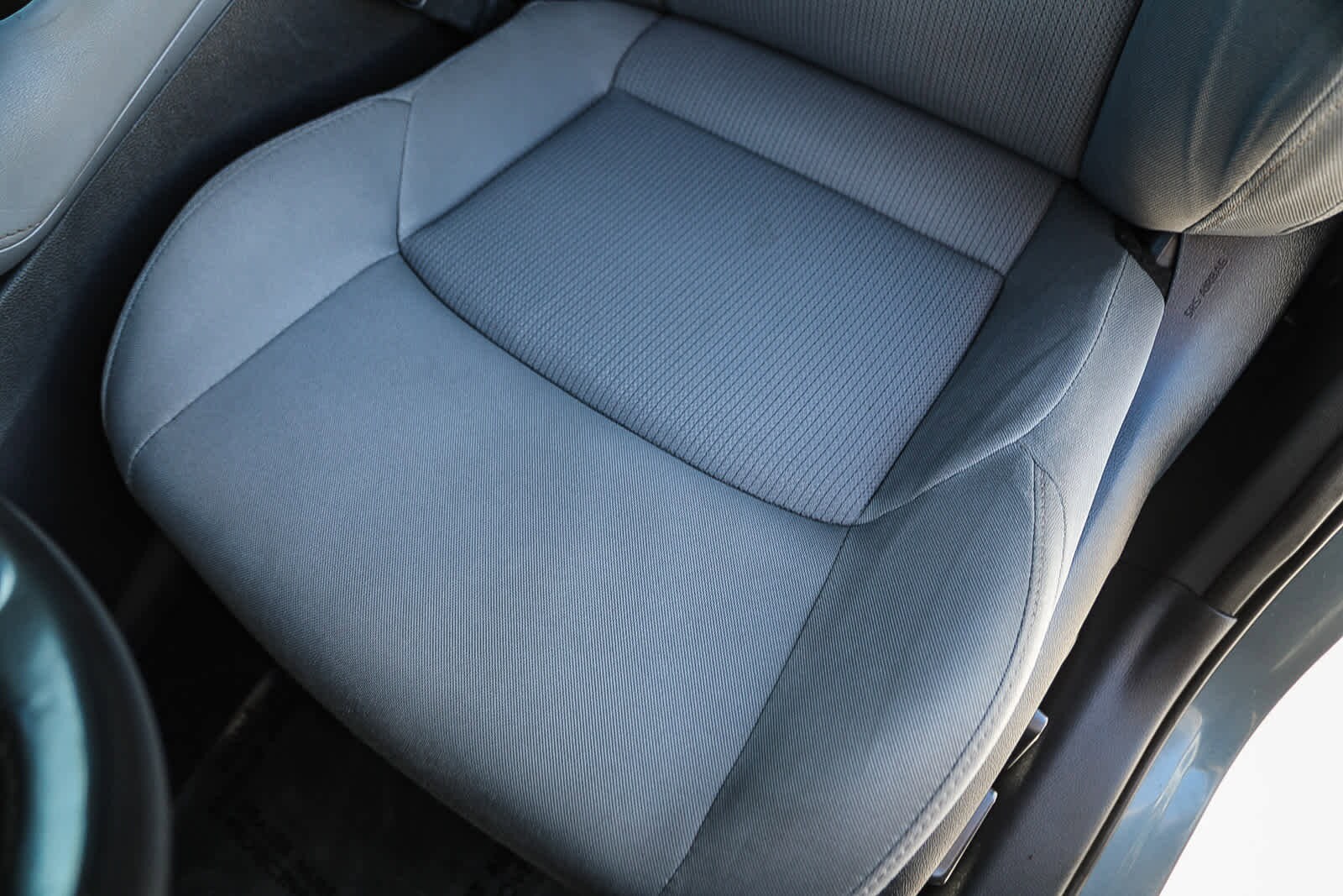 Thumbnail: 2021 Toyota Venza - 23