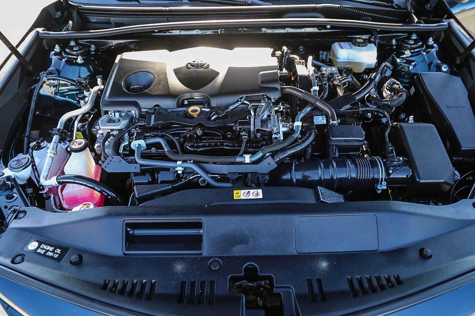 Thumbnail: 2019 Toyota Camry - 25