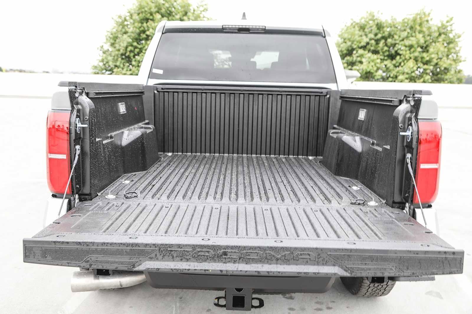 2025 Toyota Tacoma TRD Off-Road 11