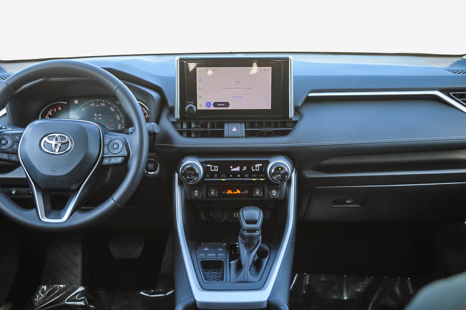 Thumbnail: 2025 Toyota RAV4 - 13