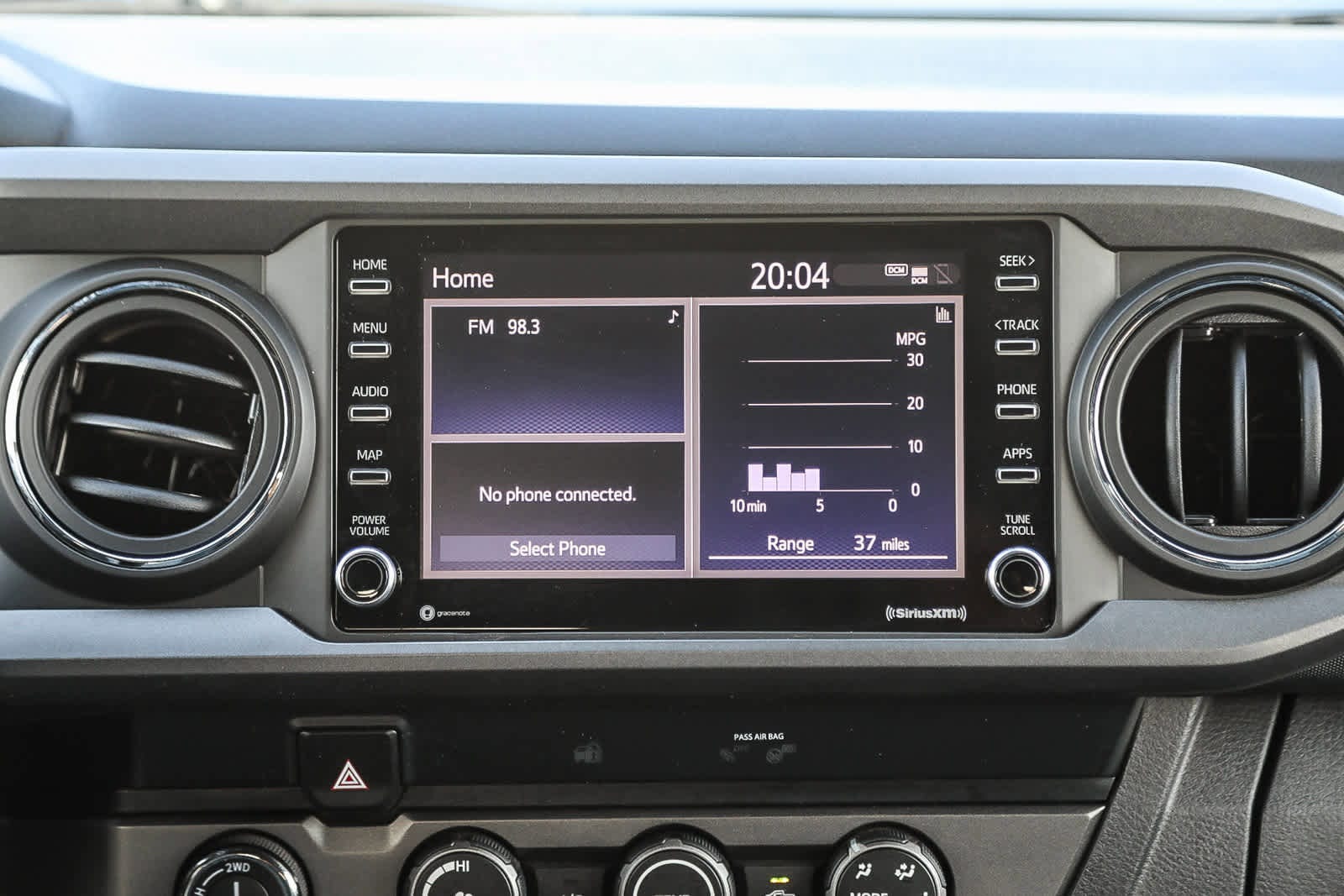 Thumbnail: 2020 Toyota Tacoma - 15