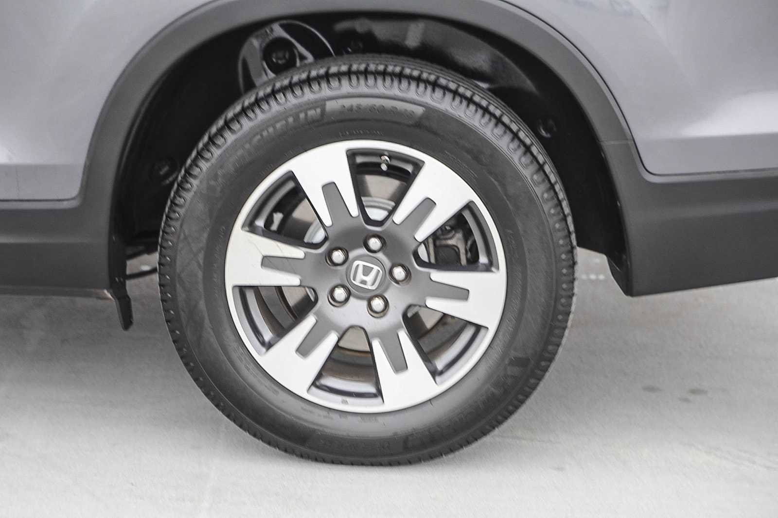 Thumbnail: 2017 Honda Ridgeline - 10