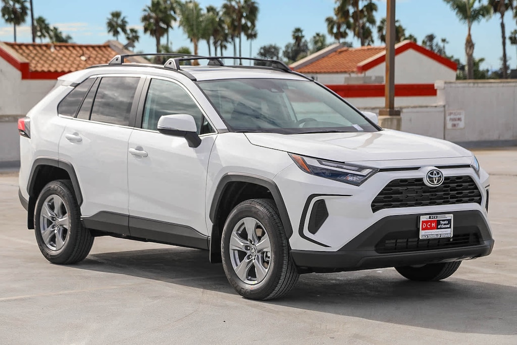 New 2025 Toyota RAV4 XLE XLE FWD SUV