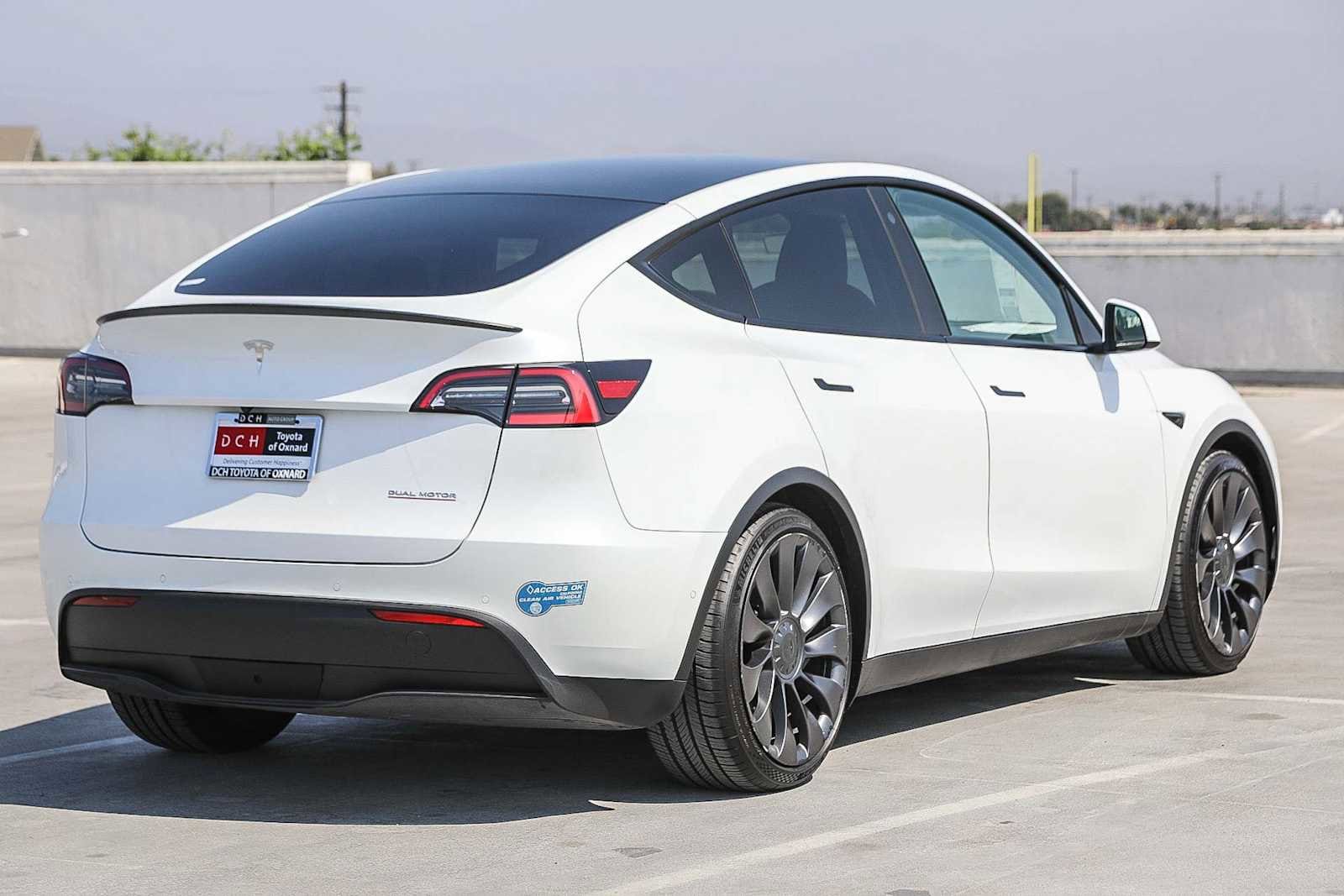 Thumbnail: 2021 Tesla Model Y - 4