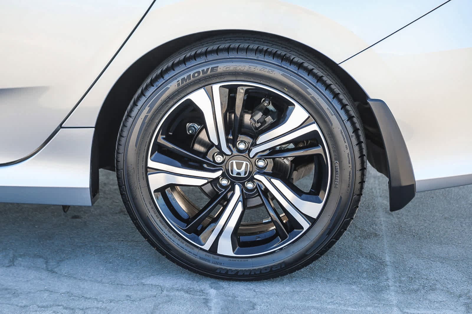 Thumbnail: 2017 Honda Civic - 10