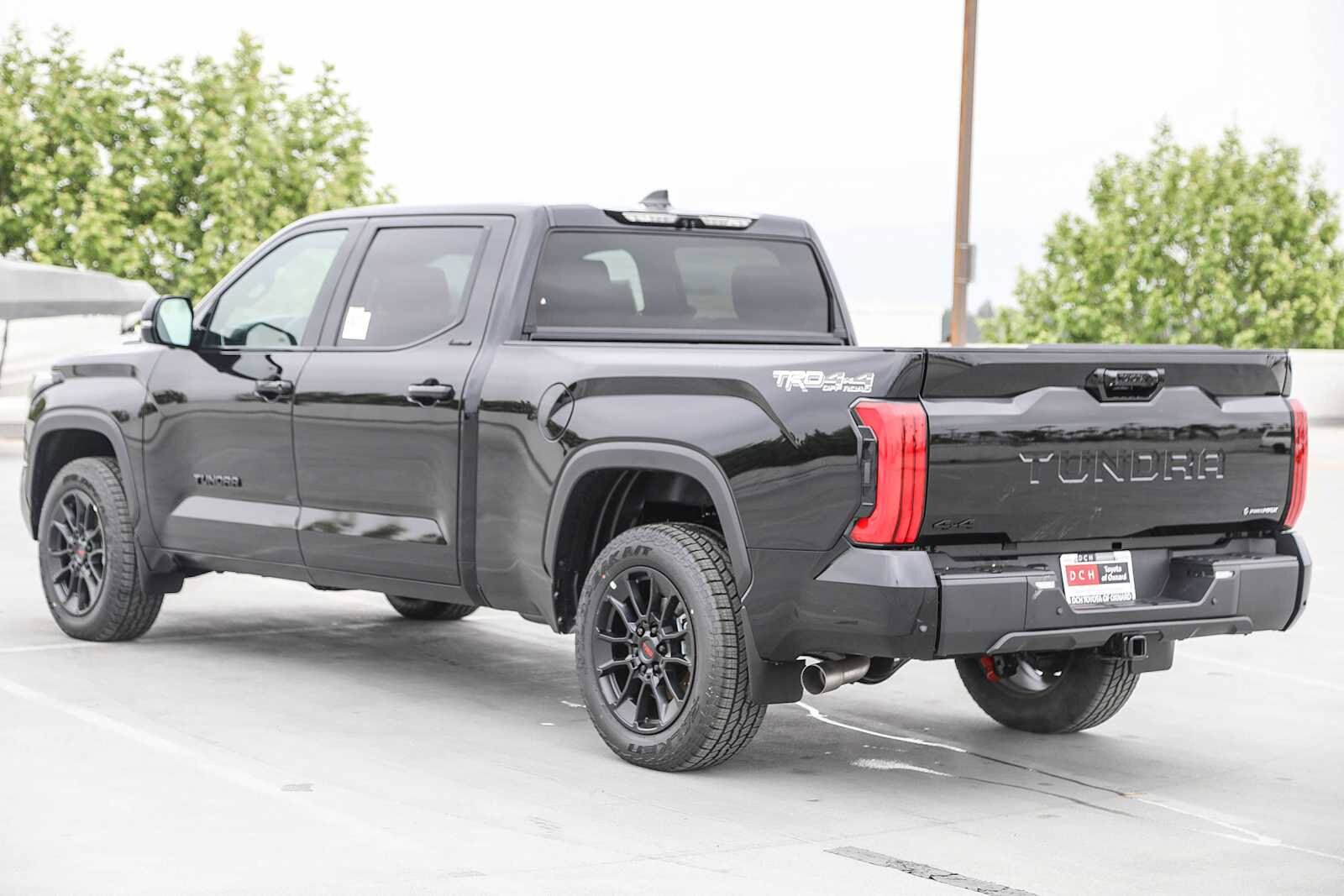 Thumbnail: 2025 Toyota Tundra - 7