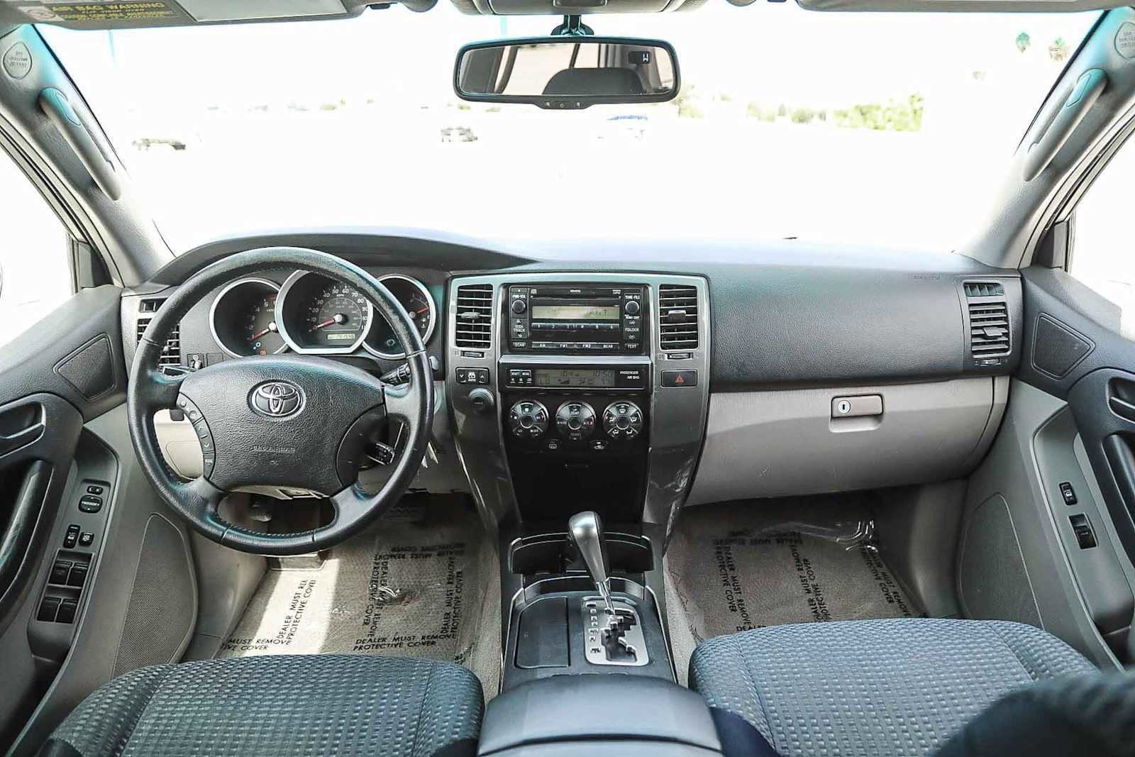 Thumbnail: 2008 Toyota 4Runner - 11