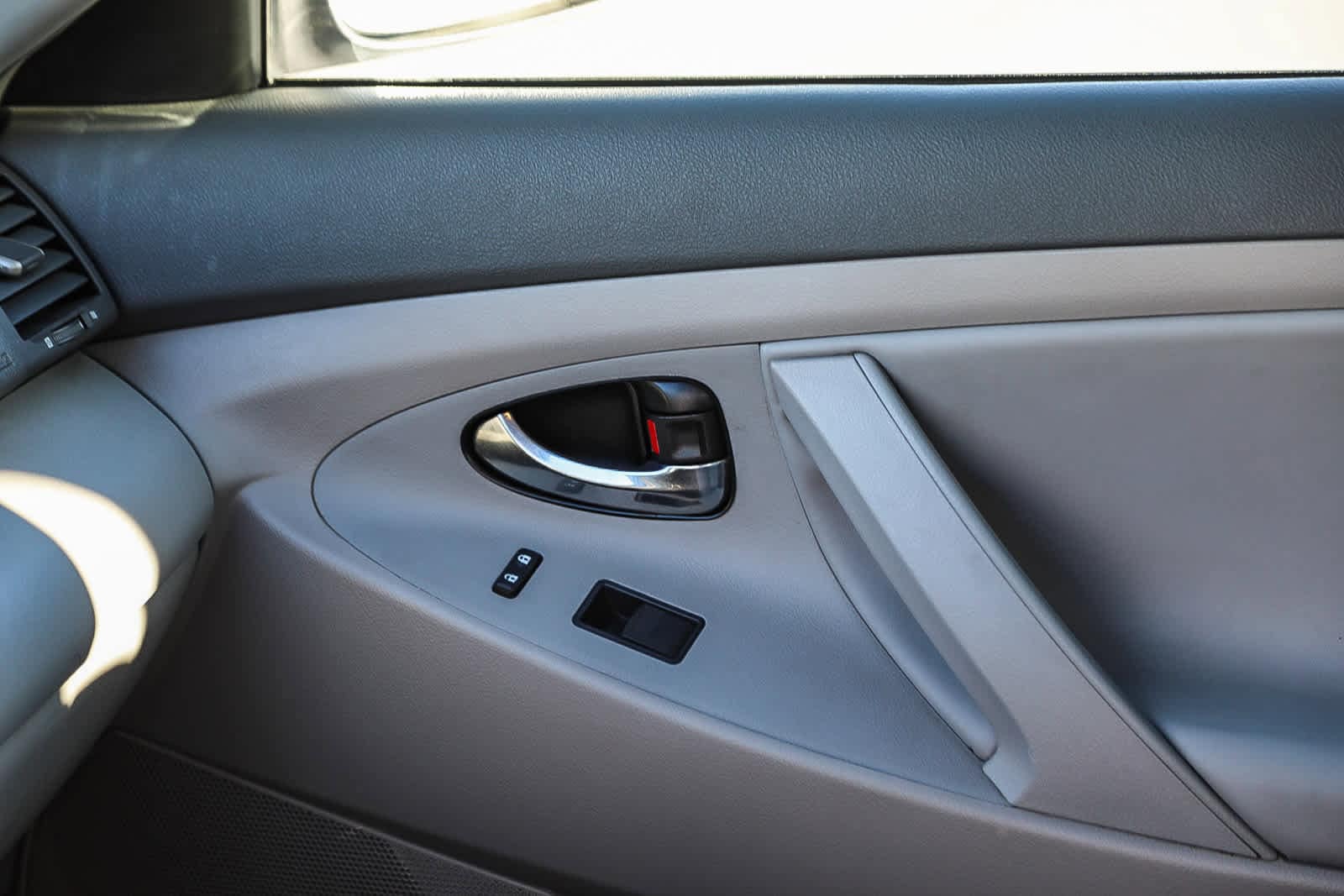 Thumbnail: 2009 Toyota Camry - 21