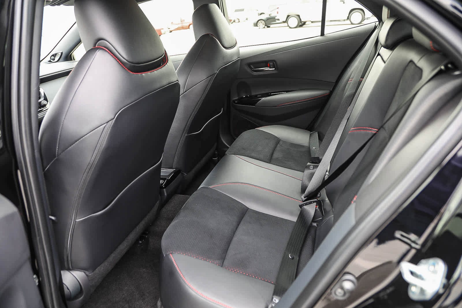 2025 Toyota GR Corolla Premium Plus - Photo 19