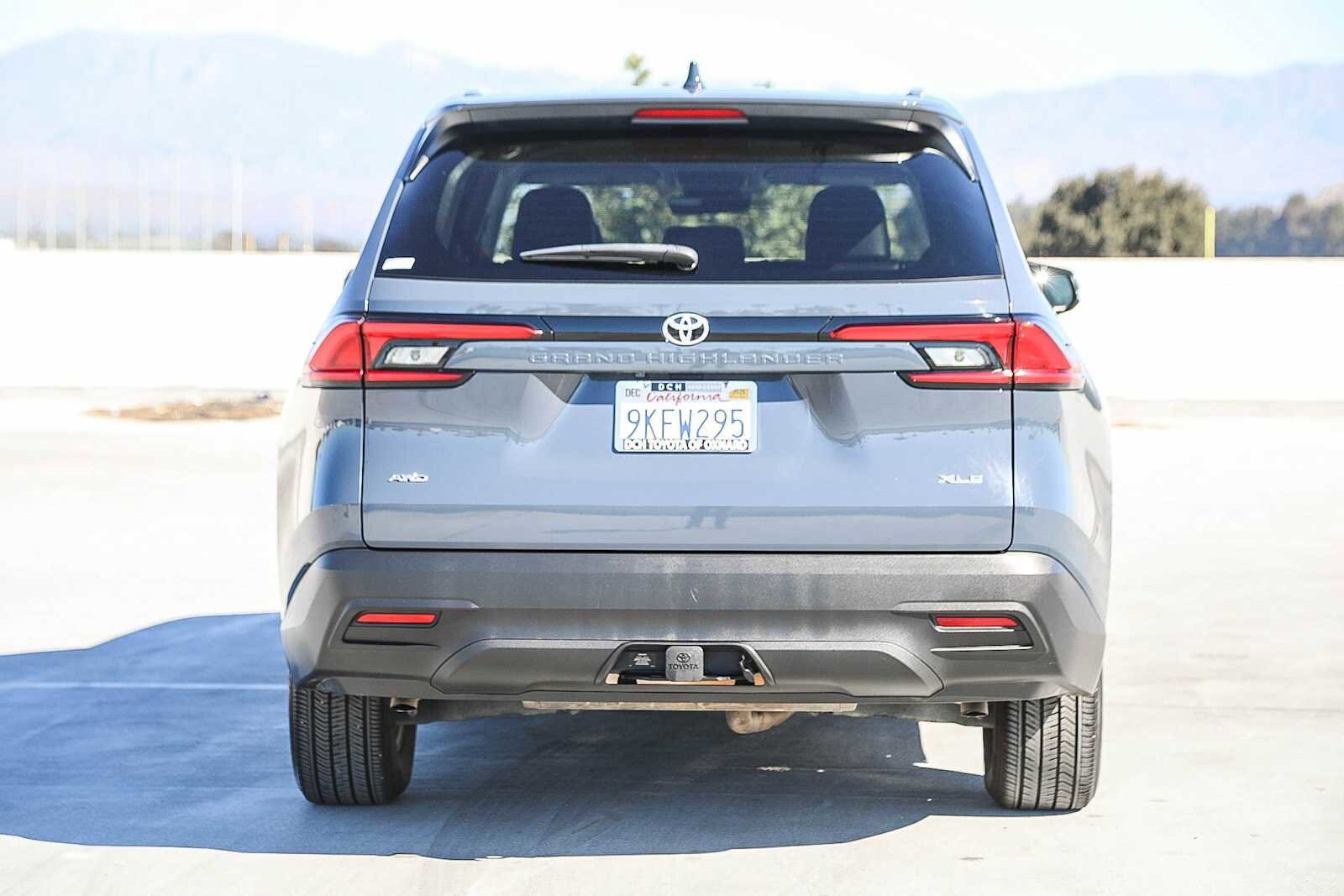 Thumbnail: 2024 Toyota Grand Highlander - 7