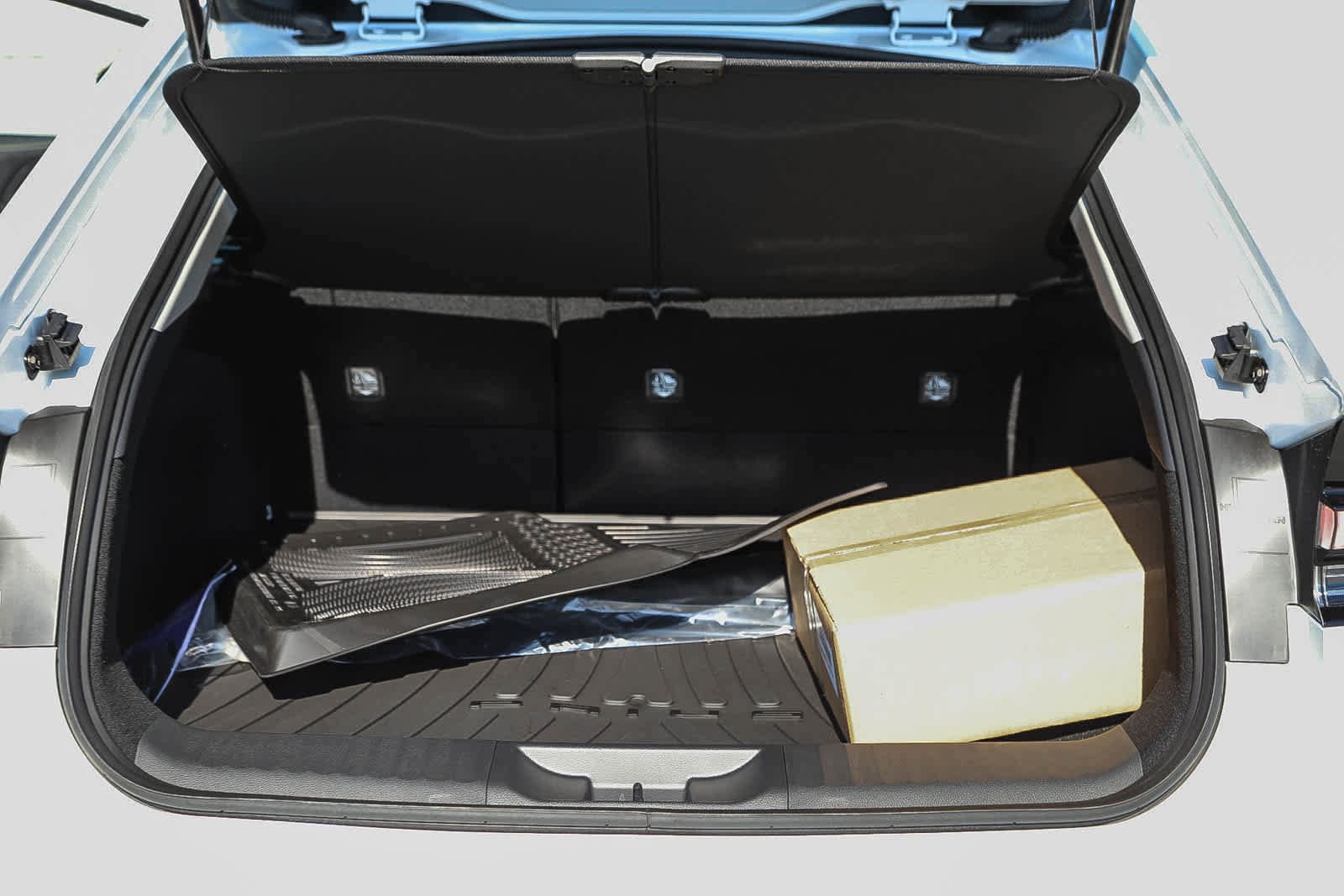 Thumbnail: 2026 Toyota Prius - 11