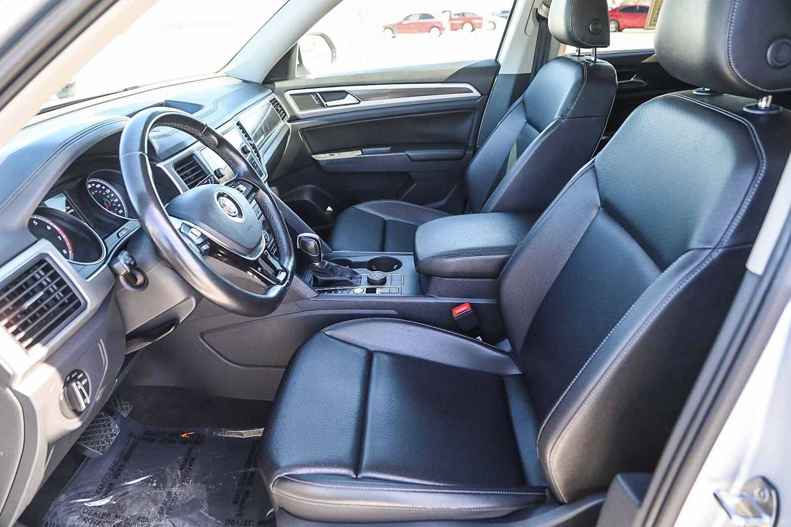 Thumbnail: 2018 Volkswagen Atlas - 17